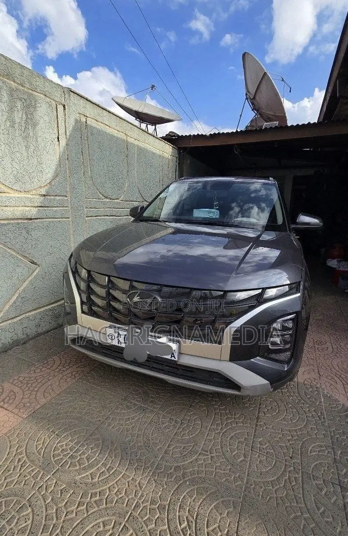Hyundai Creta 2023 Gray