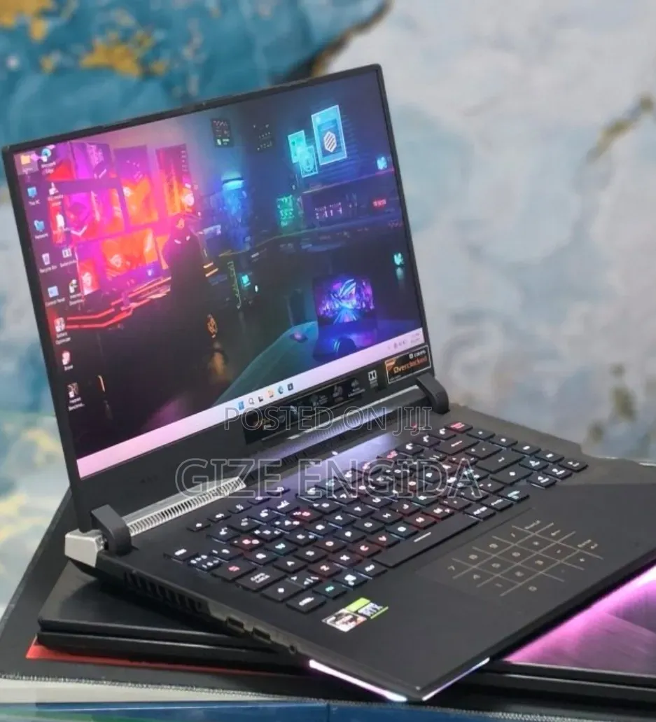 New Laptop Asus ROG Strix G15 32GB AMD Ryzen 9 SSD 1T