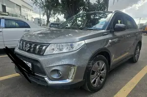 Suzuki Grand Vitara 2021 Gray