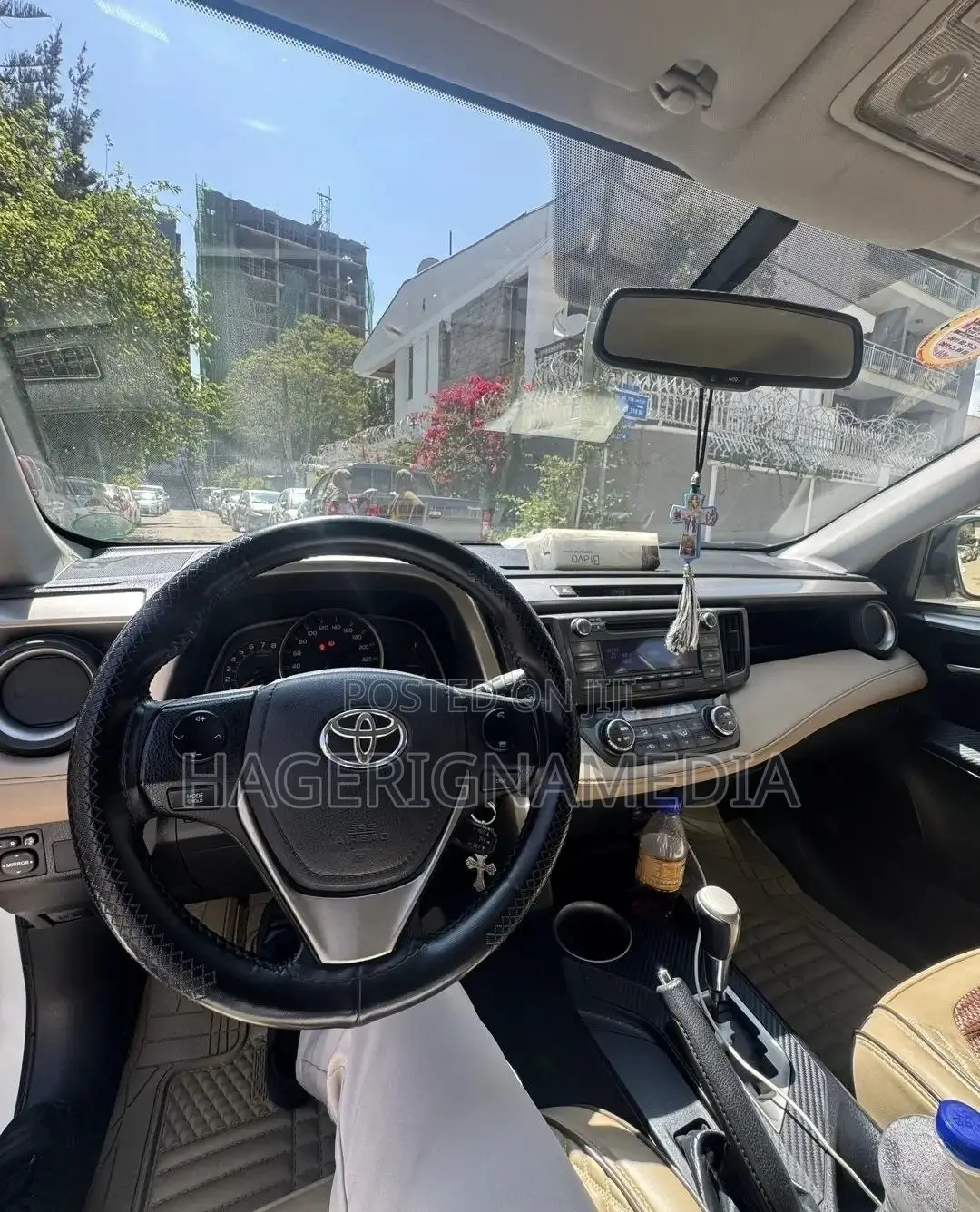 Toyota RAV4 2015 White