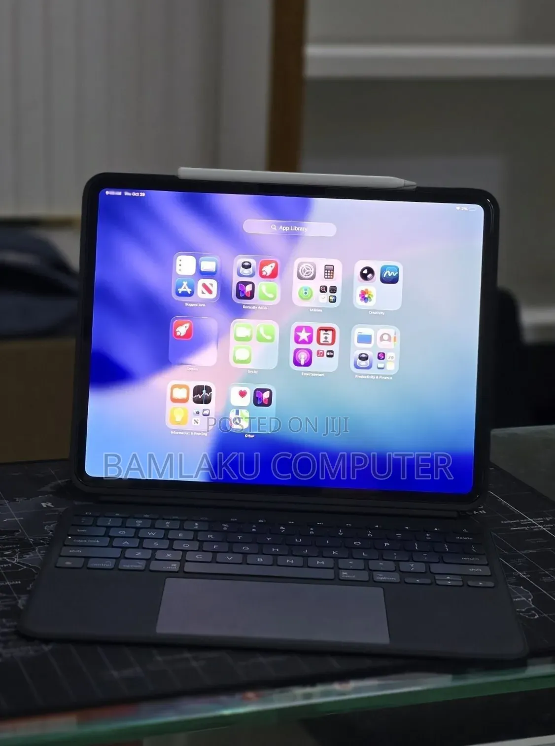 New Apple iPad Pro 13 (2025) 256 GB
