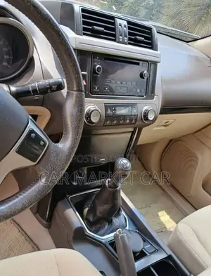Toyota Land Cruiser Prado 2.8 D-4D 2014 Silver