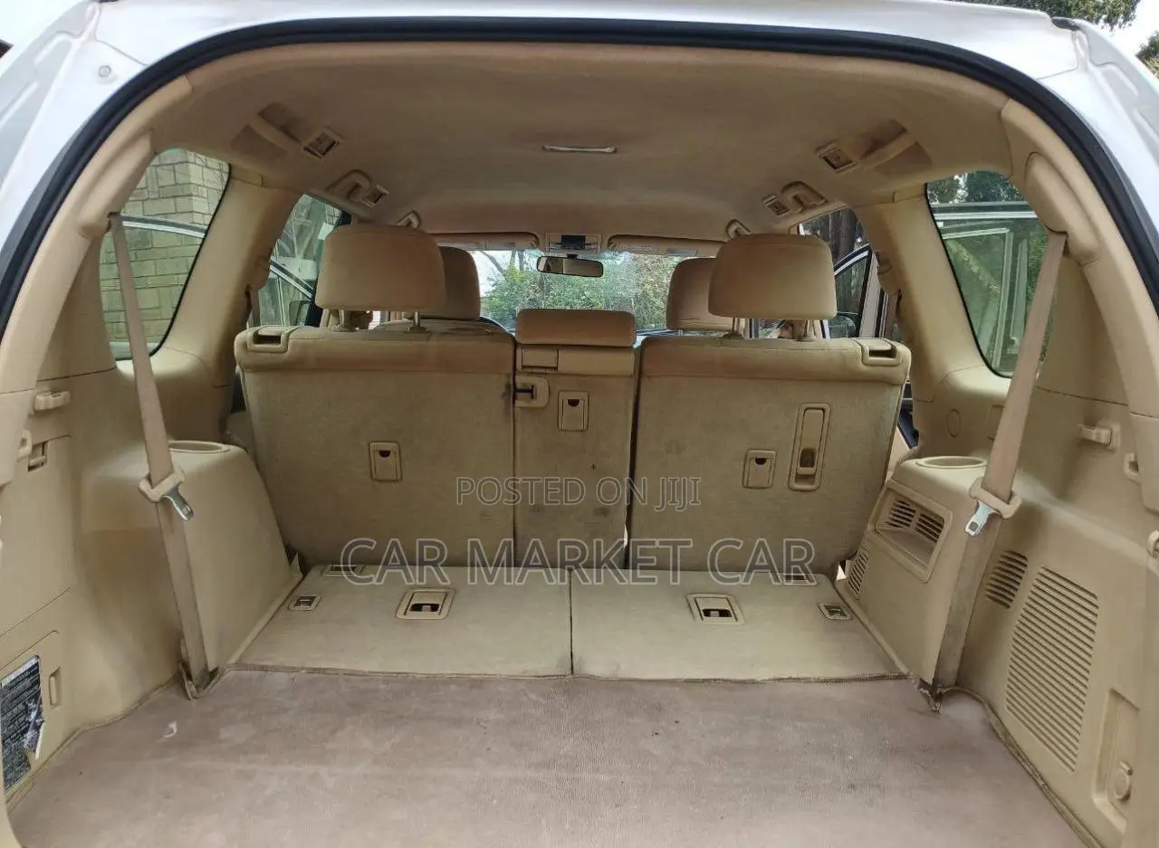 Toyota Land Cruiser Prado 2.8 D-4D 2014 Silver