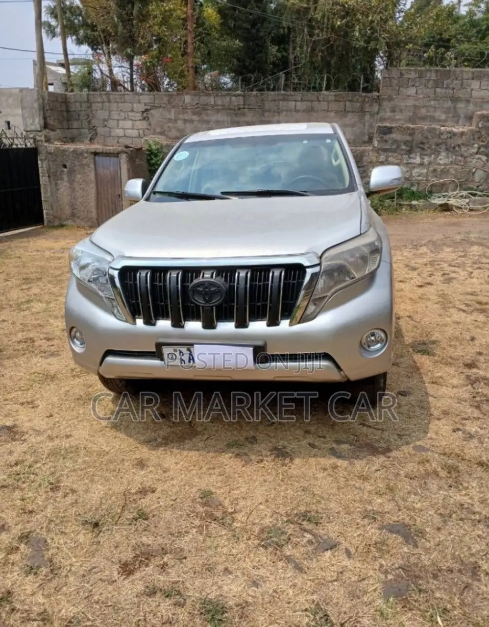 Toyota Land Cruiser Prado 2.8 D-4D 2014 Silver