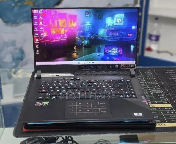 New Laptop Asus ROG Strix G16 G614 32GB AMD Ryzen 9 SSD 1T