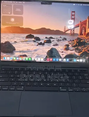 New Laptop Apple MacBook Air 2024 M3 16GB Apple M3 SSD 256GB