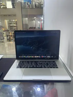Laptop Apple MacBook Pro 2019 16GB Intel Core i9 SSD 512GB