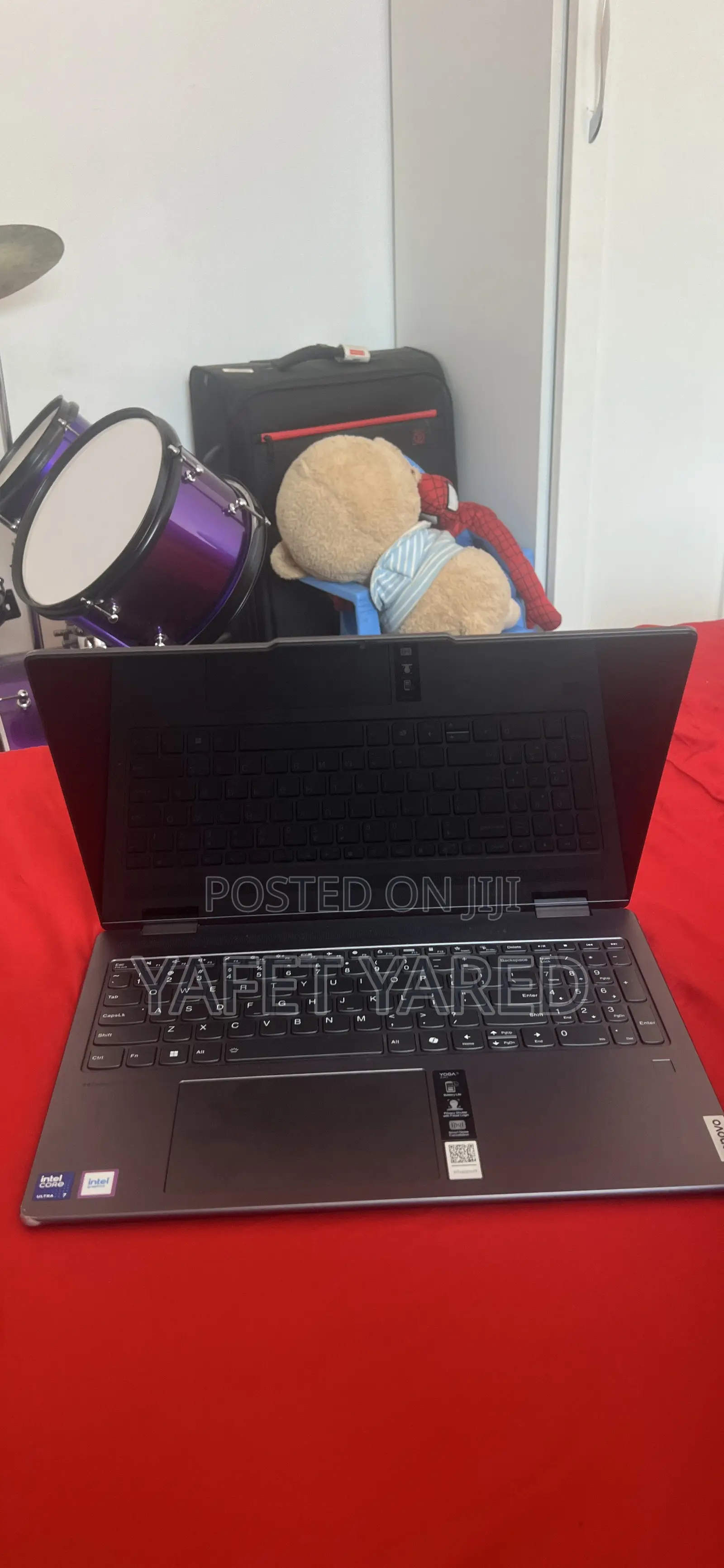 Laptop Lenovo Yoga 7i 16GB Intel Core Ultra 7 SSD 1T