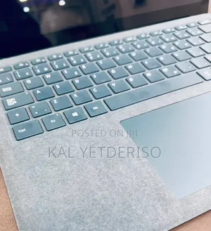 New Laptop Microsoft Surface Laptop 3 16GB Intel Core i7 SSD 256GB