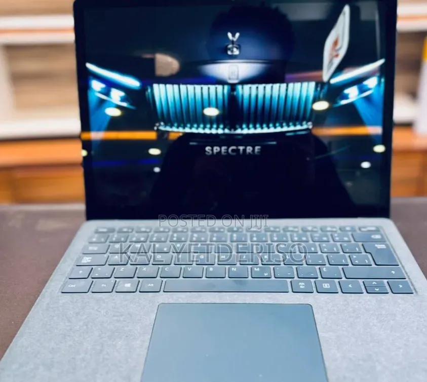 New Laptop Microsoft Surface Laptop 3 16GB Intel Core i7 SSD 256GB