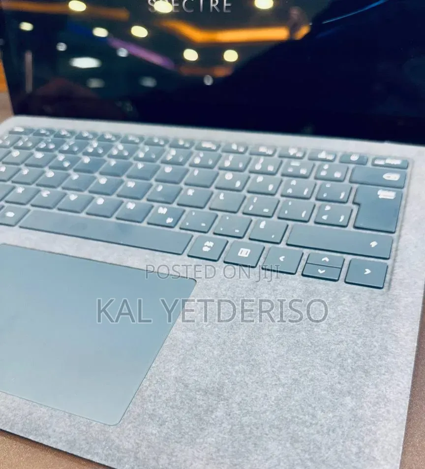 New Laptop Microsoft Surface Laptop 3 16GB Intel Core i7 SSD 256GB