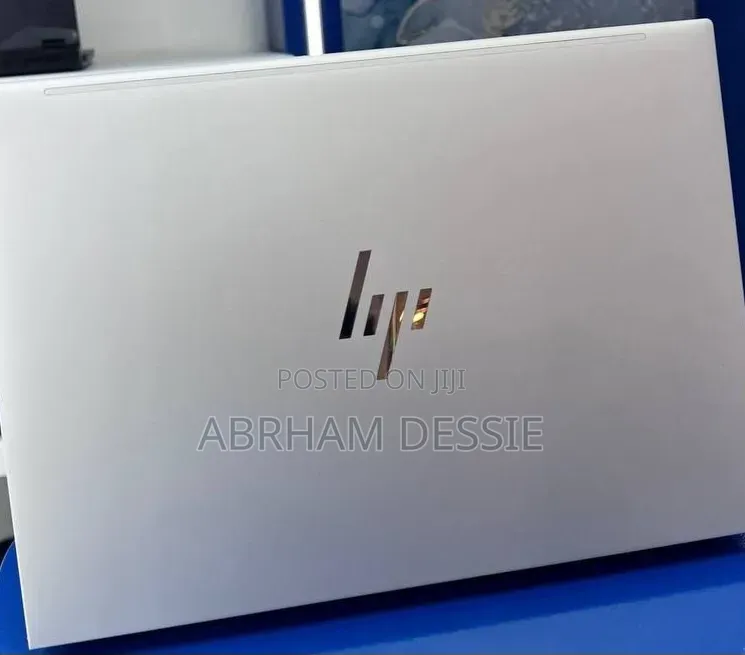 New Laptop HP EliteBook 840 G9 16GB Intel Core i7 SSD 512GB