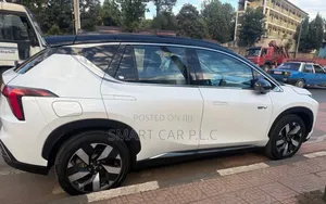Mitsubishi Airtrek 135 kW FWD 2023 White