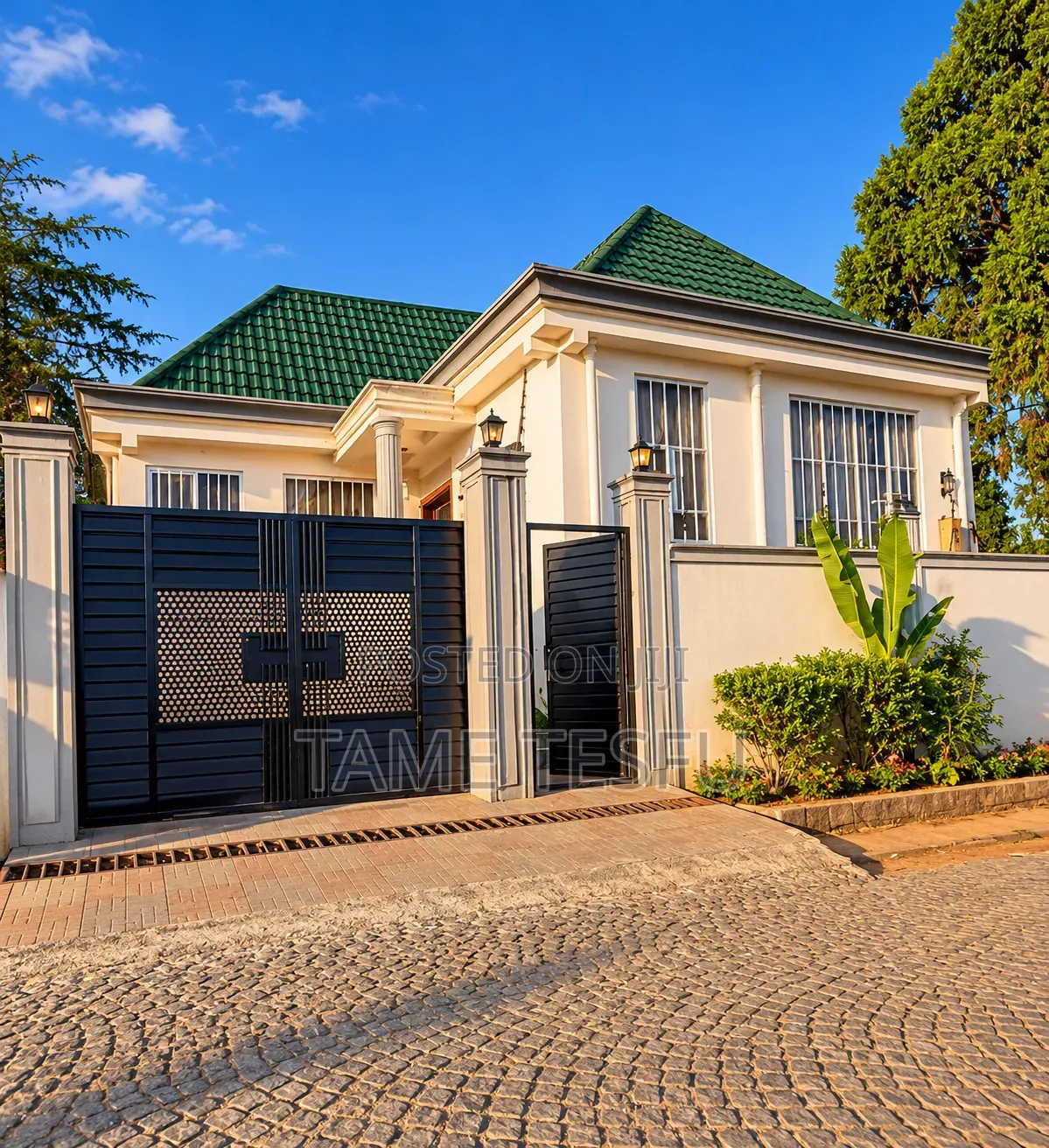 Furnished 3bdrm Villa in ኮቶቤ, Yeka for sale