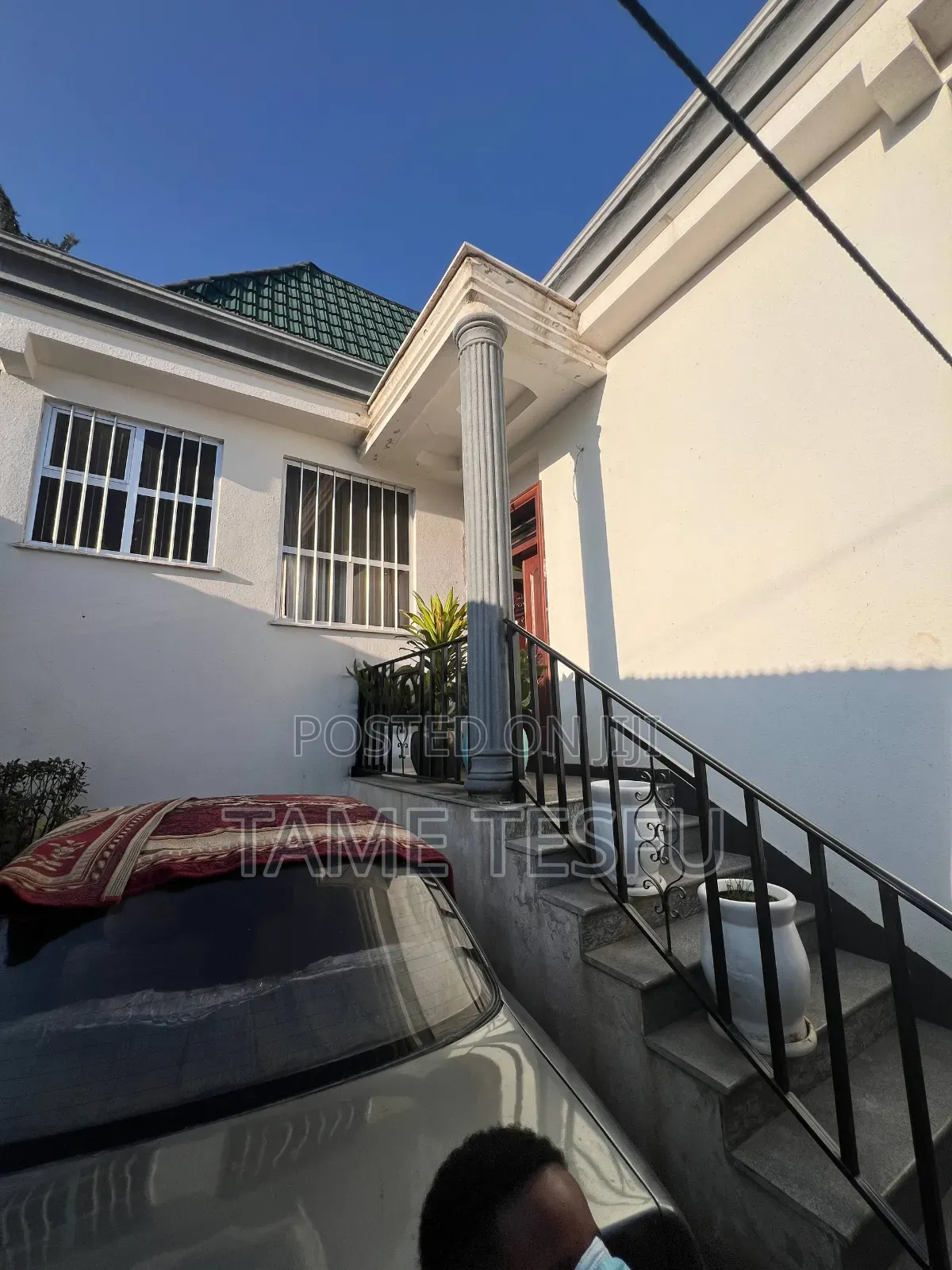 Furnished 3bdrm Villa in ኮቶቤ, Yeka for sale