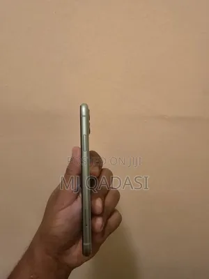 Apple iPhone 11 64 GB Green