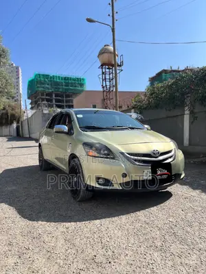 Toyota Yaris 2007 Green