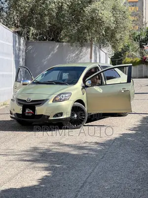 Toyota Yaris 2007 Green