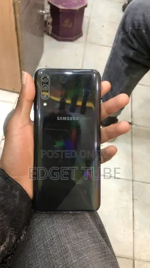 Samsung Galaxy A30s 64 GB Black