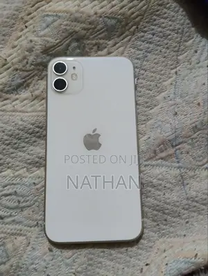 Apple iPhone 11 64 GB White
