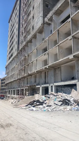 Commercial Shop for Sale at Ayat Train Station