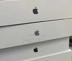 New Laptop Apple MacBook Air 2026 M5 16GB Apple M5 SSD 512GB