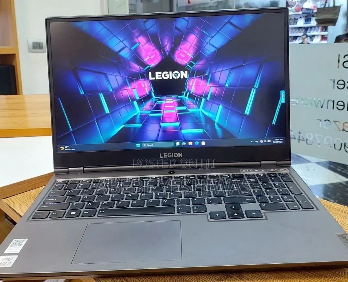 New Laptop Lenovo Legion Y740 16GB Intel Core i7 SSD 512GB