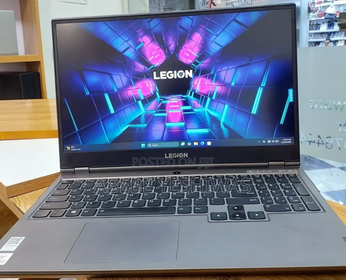 New Laptop Lenovo Legion Y740 16GB Intel Core i7 SSD 512GB
