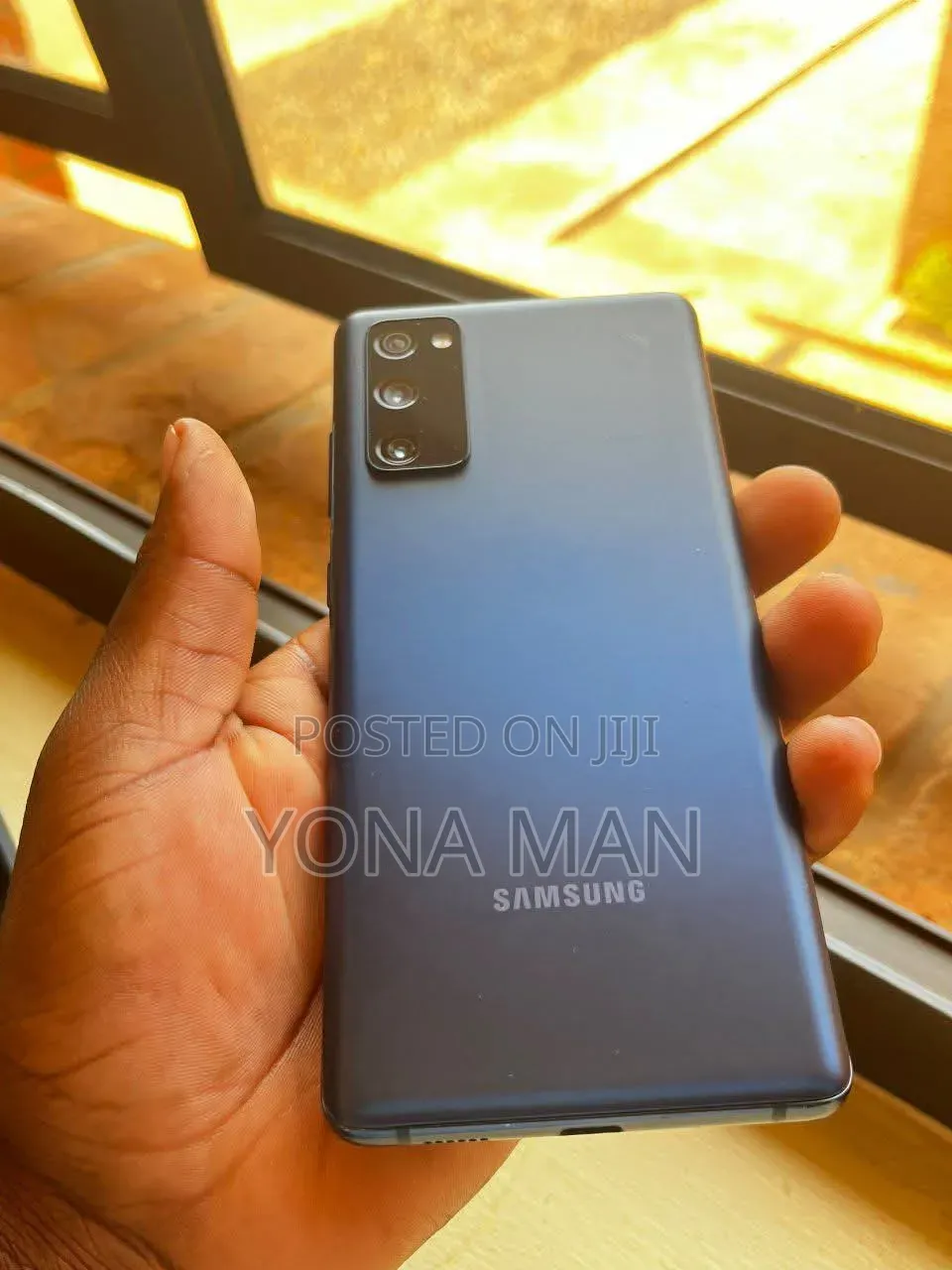 New Samsung Galaxy S20 FE 128 GB Blue