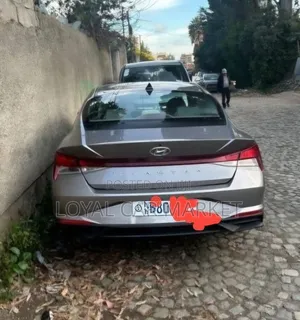 Hyundai Elantra 2021 Gray