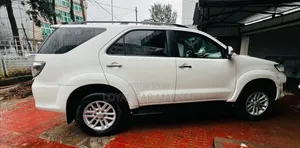 Toyota Fortuner 2015 White