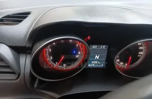 Suzuki Swift 2022 White