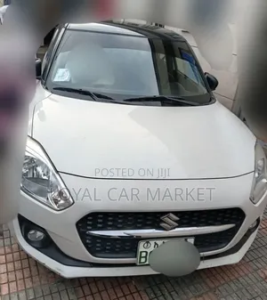 Suzuki Swift 2022 White