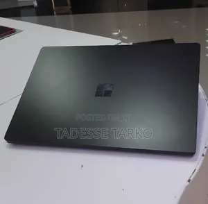 New Laptop Microsoft Surface Laptop 5 16GB Intel Core i7 SSD 256GB