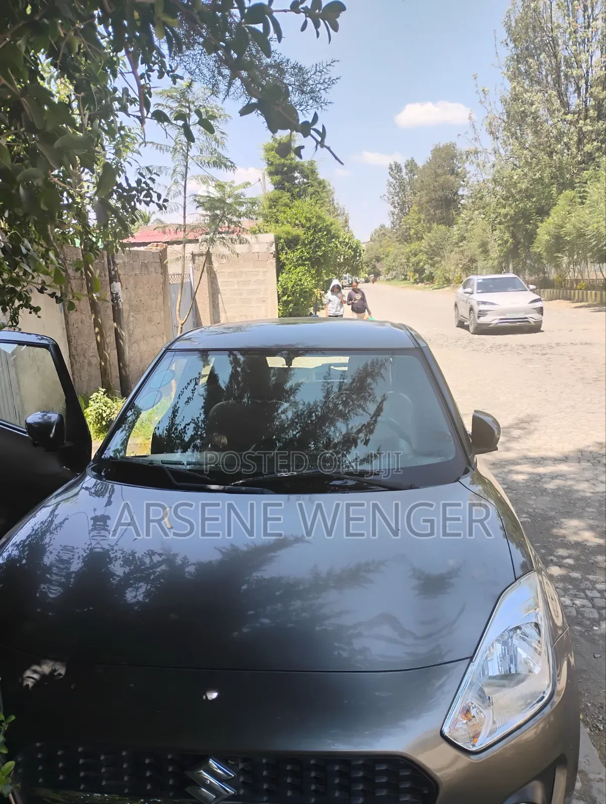 Suzuki Swift 2022 Gray