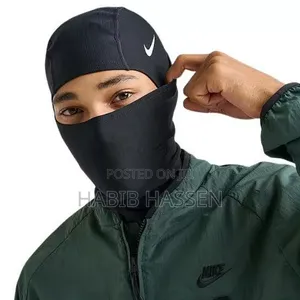 Nike Pro Therma-Fit Hood