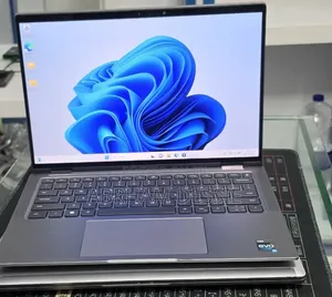 New Laptop Dell 16GB Intel Core i7 SSD 512GB