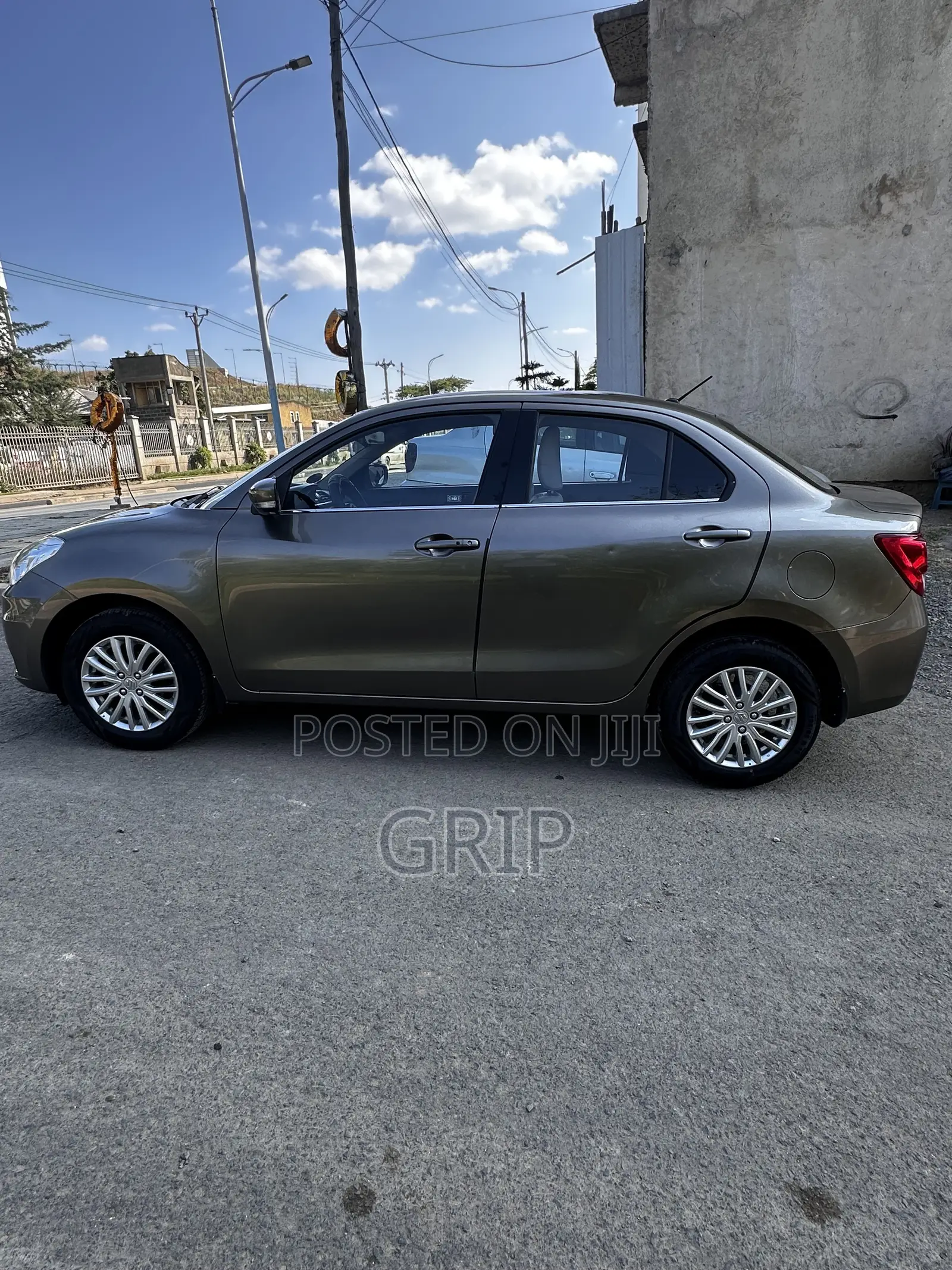 Suzuki Dzire 2022 Gray