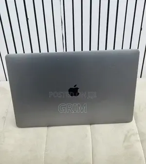 Laptop Apple MacBook Pro 2019 16GB Intel Core i9 SSD 512GB