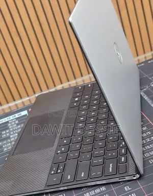 New Laptop Dell XPS 13 16GB Intel Core i7 SSD 512GB