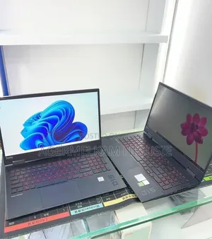 New Laptop HP OmniBook 5 16" 16GB Intel Core i7 SSD 512GB
