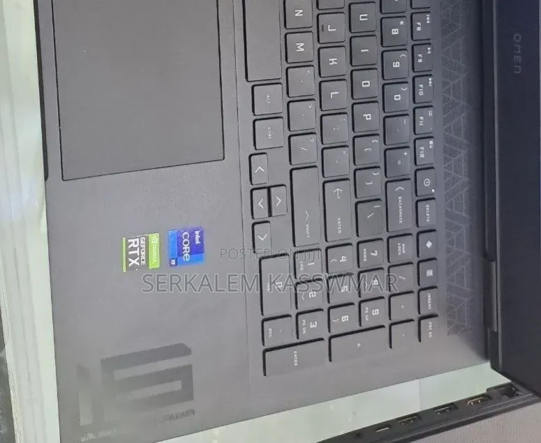 New Laptop HP Omen 16 16GB Intel Core i9 SSD 1T