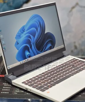 New Laptop Dell G15 5510 16GB AMD Ryzen 7 SSD 512GB