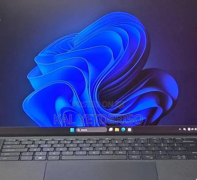 New Laptop Dell XPS 15 9500 16GB Intel Core i7 SSD 512GB
