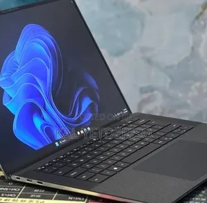 New Laptop Dell XPS 15 9500 16GB Intel Core i7 SSD 512GB