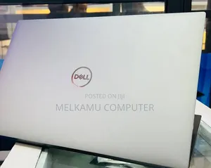 New Laptop Dell Precision 5570 16GB Intel Core i7 SSD 512GB