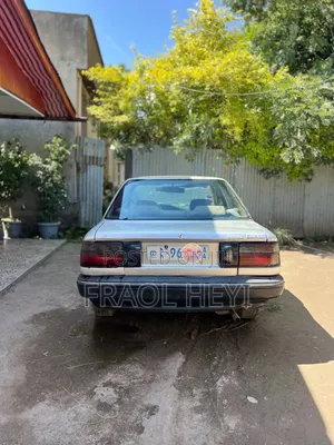 Toyota Corolla 1989 Silver