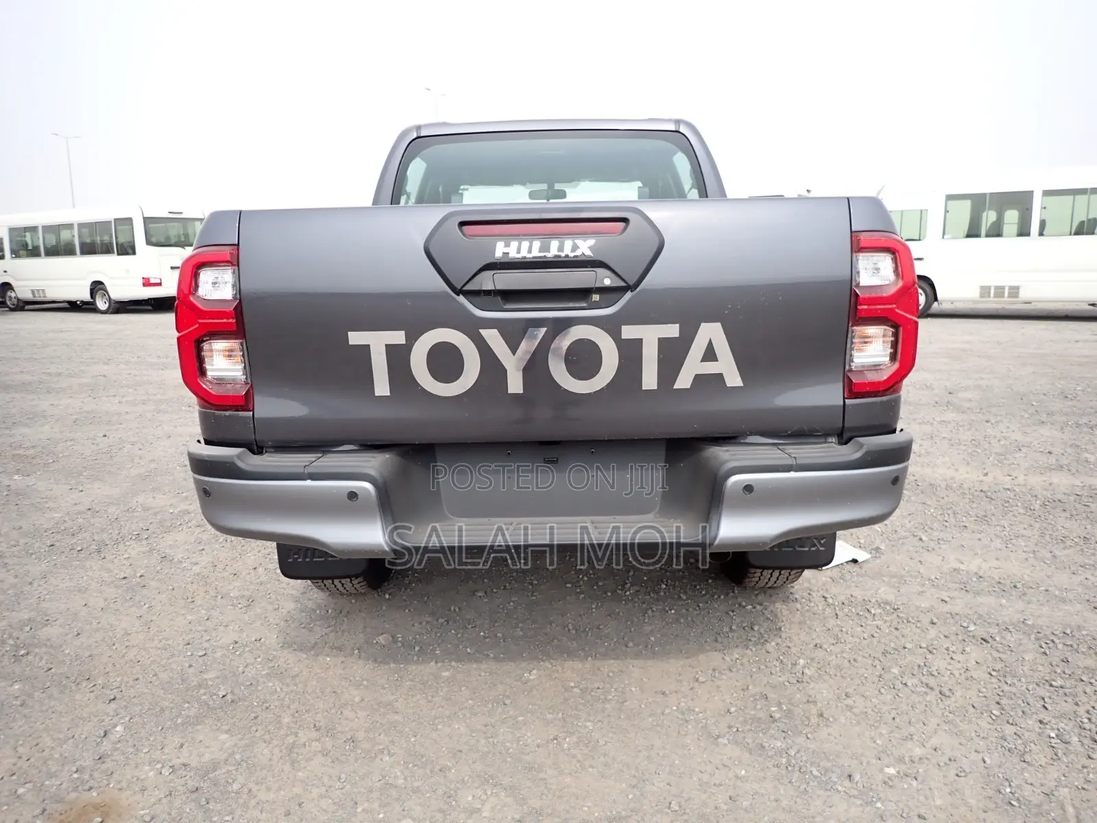 New Toyota Hilux 2026 Black