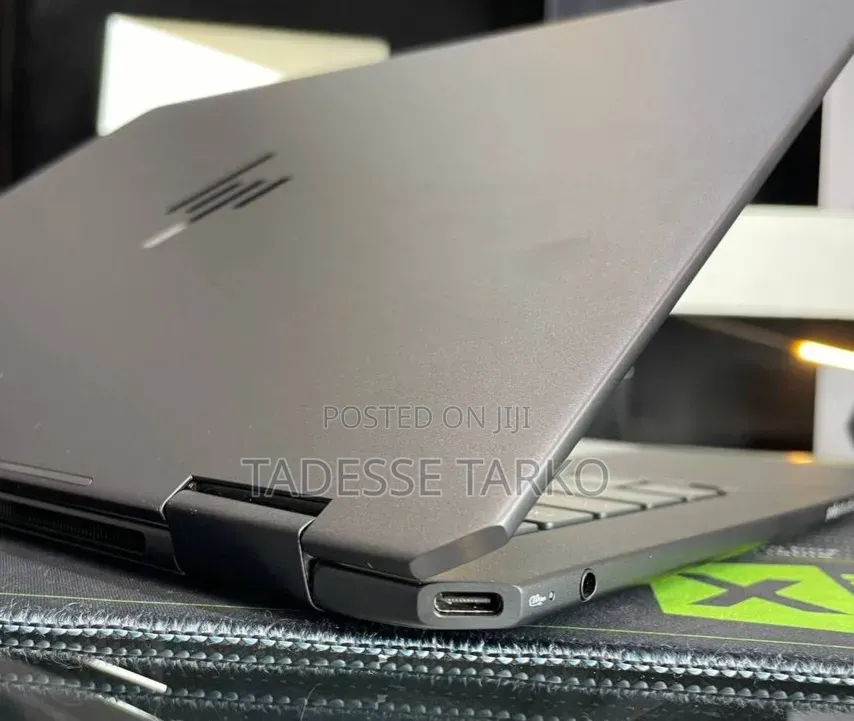 New Laptop HP OmniBook Ultra Flip 14" 32GB Intel Core Ultra 9 SSD 2T