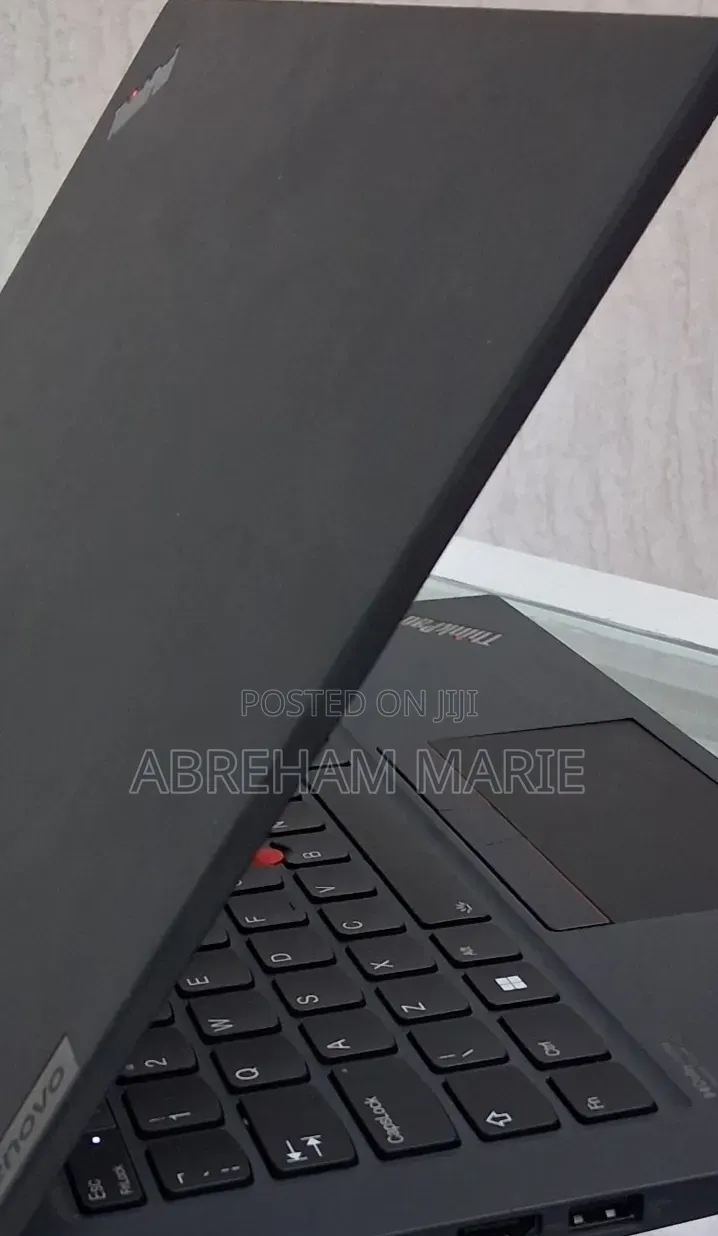 New Laptop Lenovo ThinkPad T14s Gen 2 16GB Intel Core i5 SSD 512GB